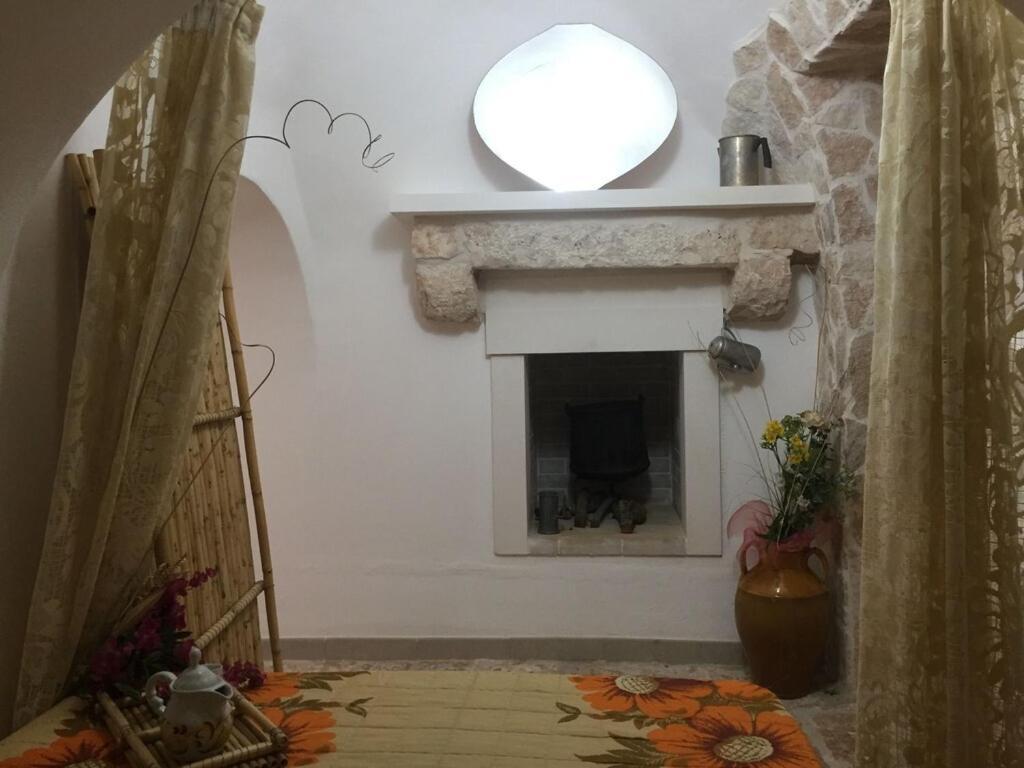 Chateaux Des Trulli San Michele Salentino Exterior photo